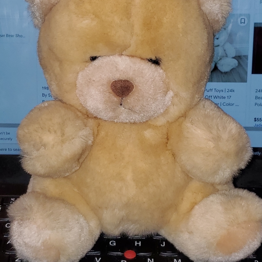 1987 24K Vintage Polar Puff Bear 4159 Goldie